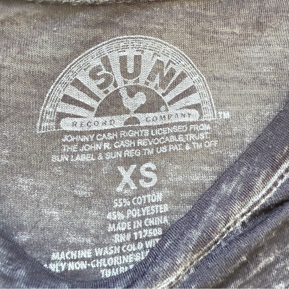 Bundle of women tshirts size XS/S - Picture 6 of 9